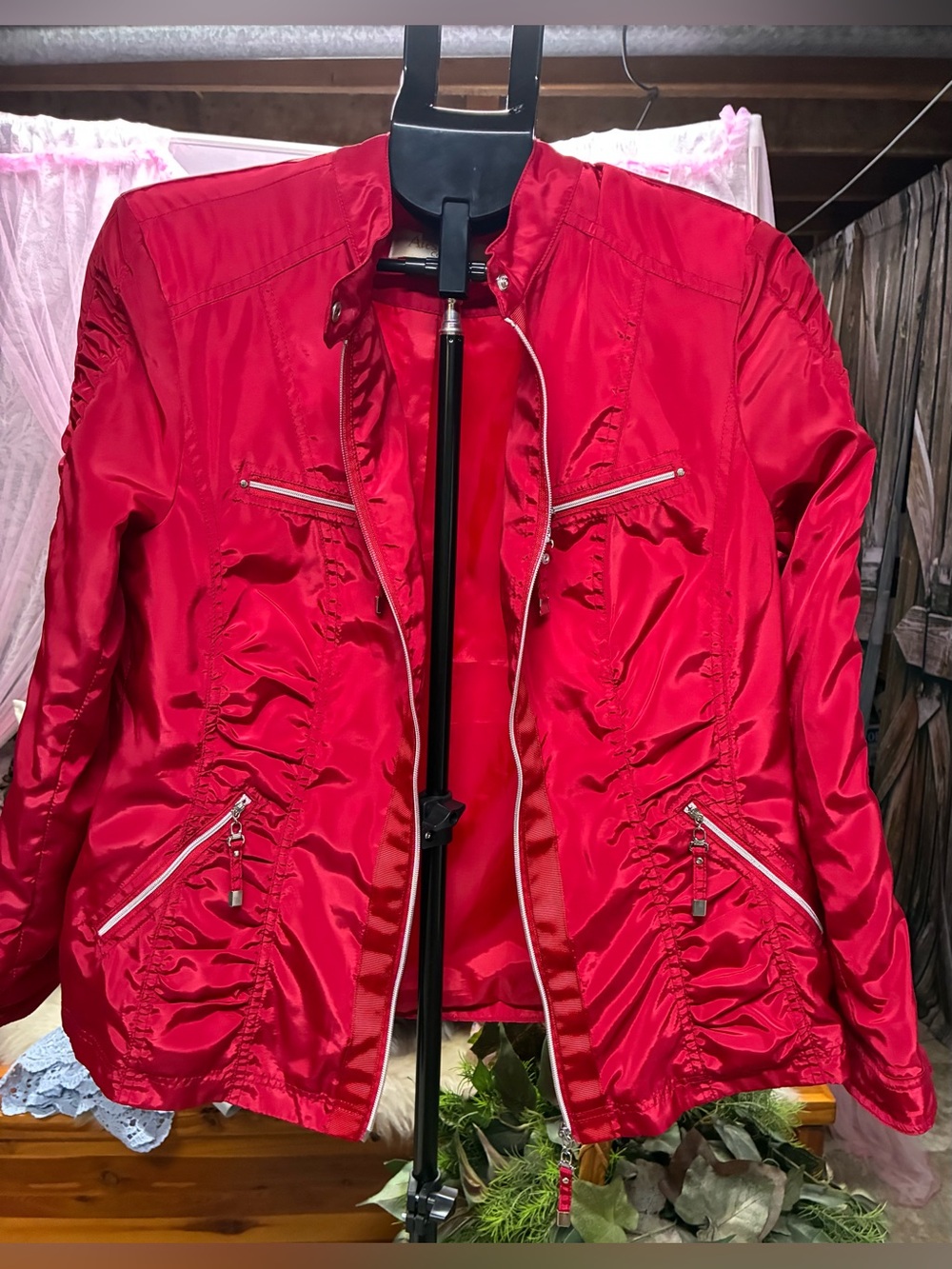 Burgundy-Red Women’s Lightweight Zip-Front Jacket
